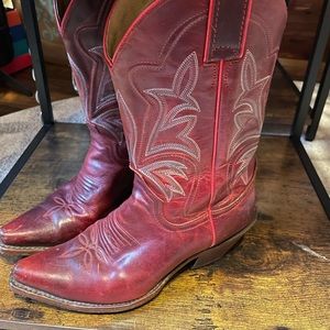 Red Justin boots